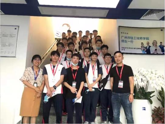 最新名企招聘,最新名企招聘，小巷深處的獨特小店，等你來探索！