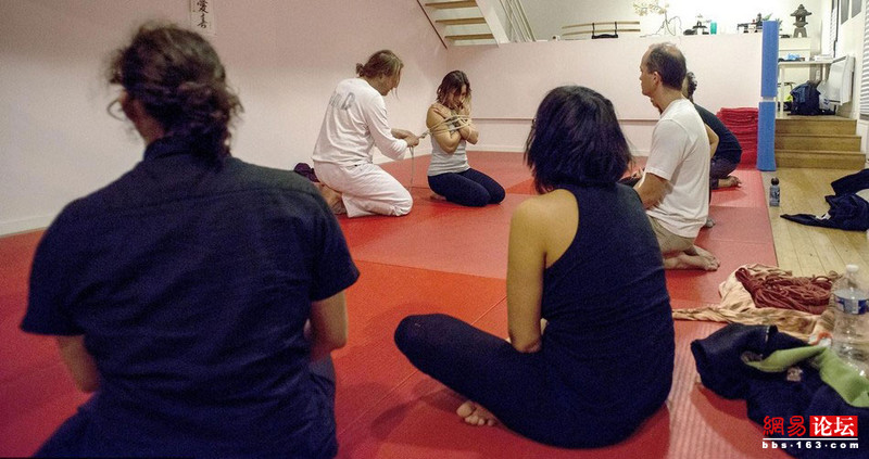 繩虐網(wǎng)網(wǎng)最新動態(tài)，變化中的學習之旅，自信與成就感的源泉