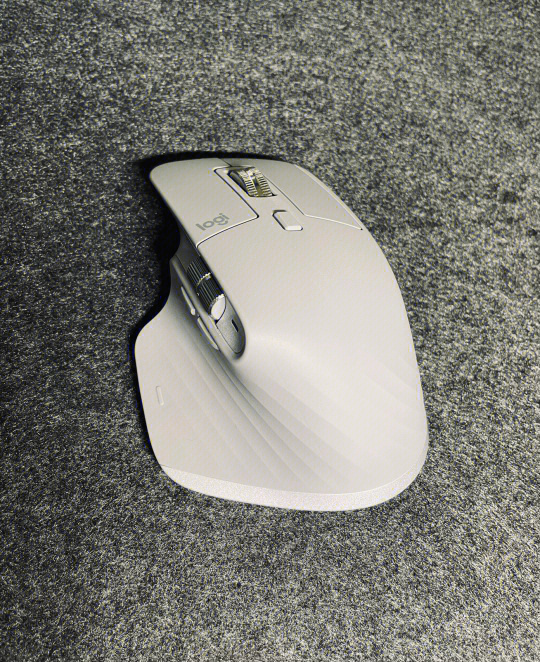 最新羅技鼠標，科技先鋒，極致體驗