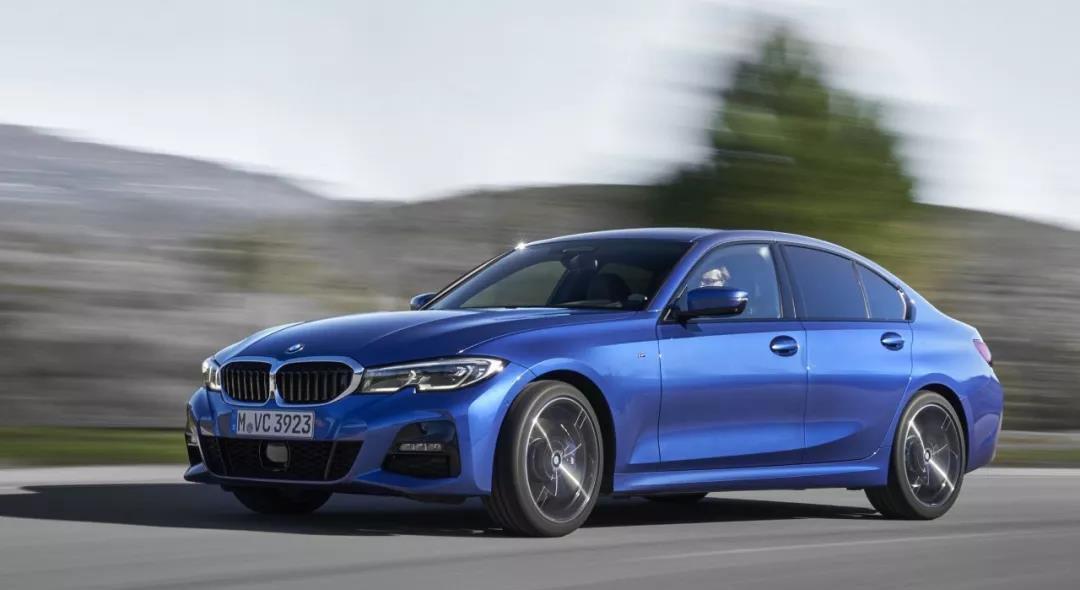 寶馬最新轎跑，購(gòu)買與使用指南全解析