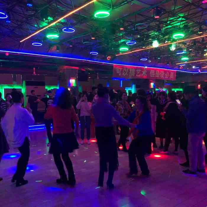 最新上海舞廳地址匯總，舞動魔都的熱門場所揭秘