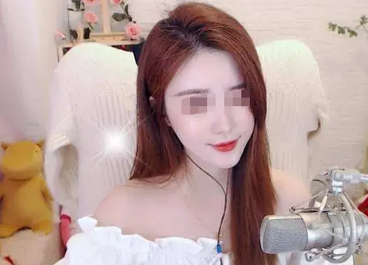 最新主播事件視頻大揭秘，全網熱議的火爆話題！