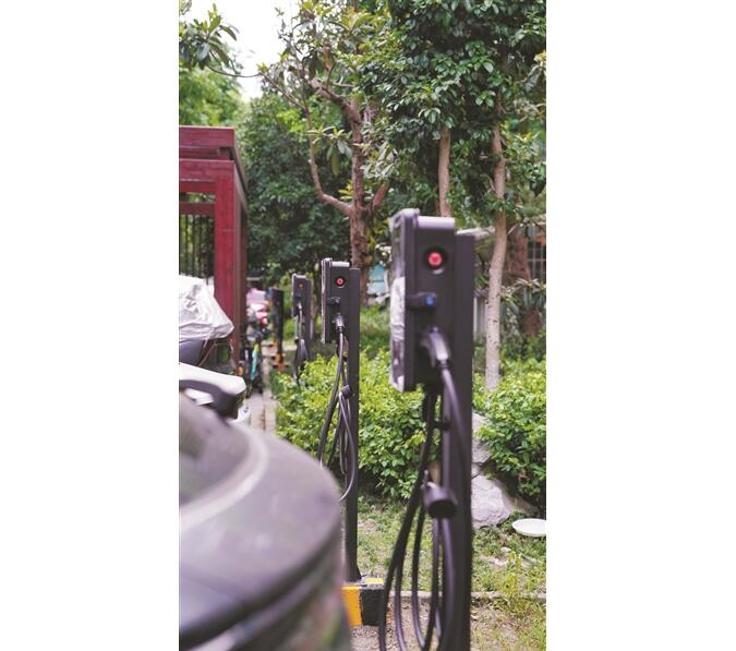 新能源汽車最新動(dòng)態(tài)報(bào)道，掌握最新資訊