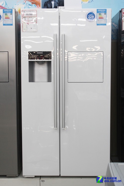 西門子全新智能冰箱，冷藏新體驗，智能科技引領(lǐng)未來 ???