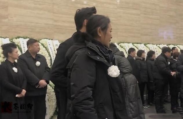 趙忠祥最新消息，科技巨頭引領(lǐng)潮流，全新高科技產(chǎn)品亮相舞臺(tái)