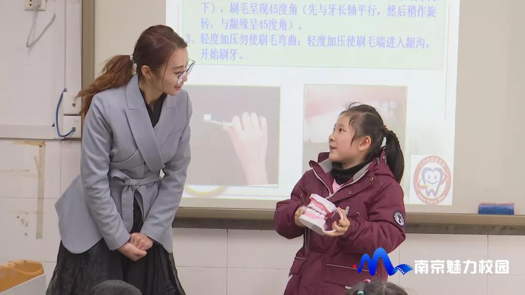 幸福一百公司最新動(dòng)態(tài)，家的溫馨與友情的綻放同步展現(xiàn)