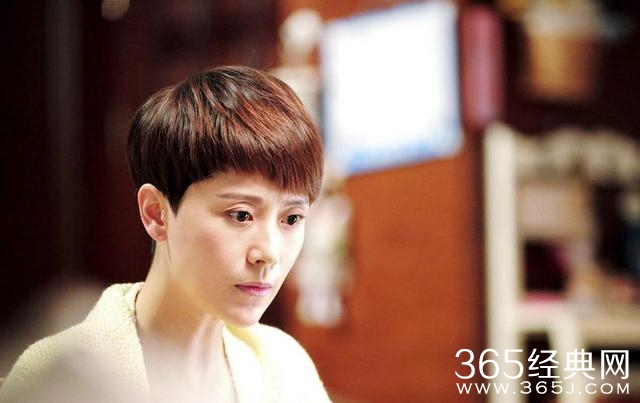 娛樂圈之女王在上，璀璨星途下的榮耀篇章（最新章節(jié)）