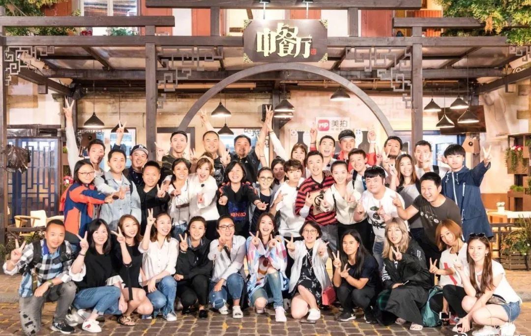 中餐廳最新一期高科技音樂(lè)盛宴，智能生活新紀(jì)元啟動(dòng)