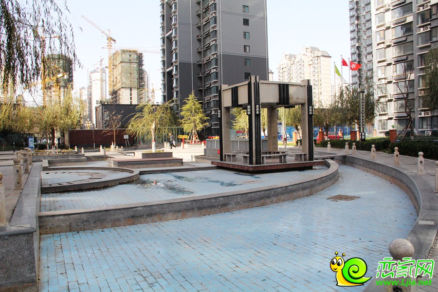 萬浩儷城東區(qū)最新房價，時代印記與城市的脈動