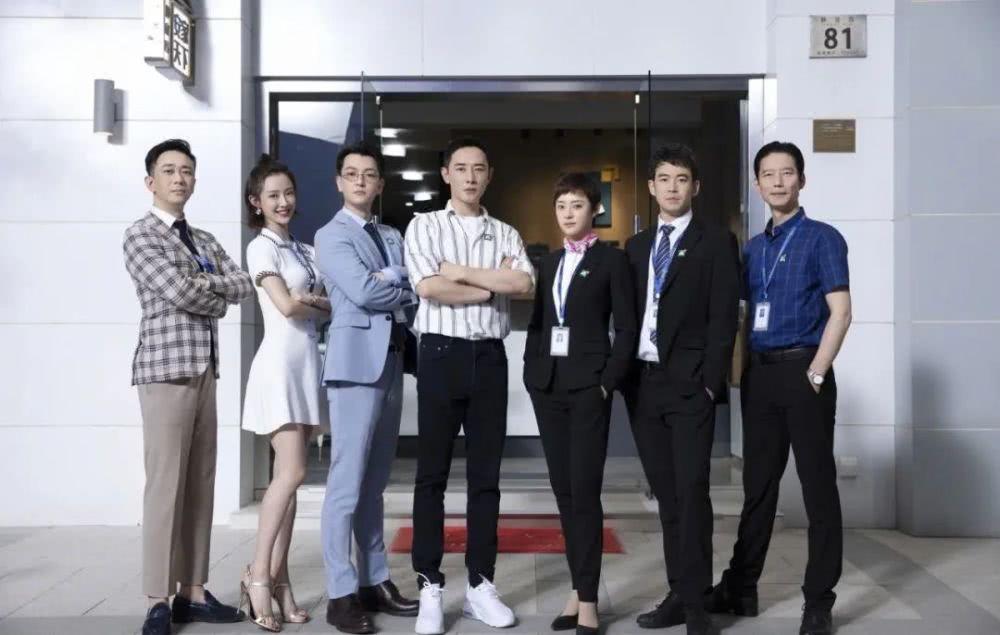 靳東最新電視劇作品，演技魅力一覽，熱門劇集深度解析