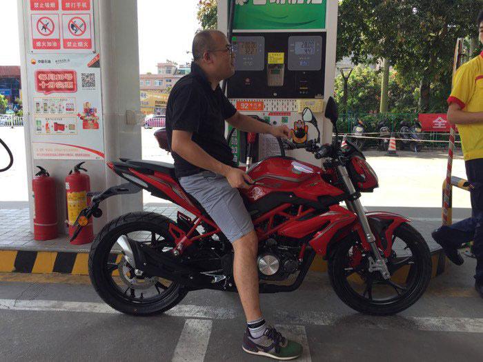 貝納利tnt150最新消息,貝納利TNT150最新消息，時(shí)代的新寵，摩托車界的翹楚