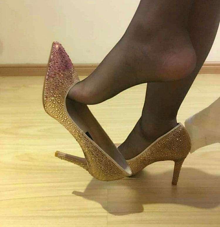 武漢足絲科技重塑生活，足尖上的未來已來臨！