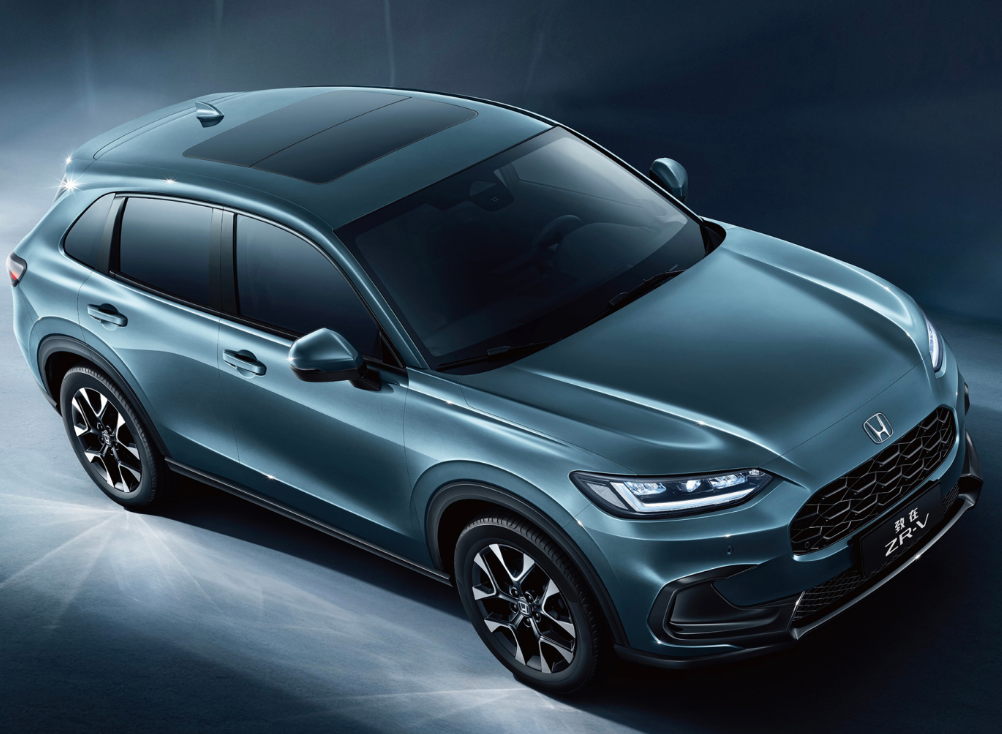 最新爆款車，一段溫馨有趣的旅程探索