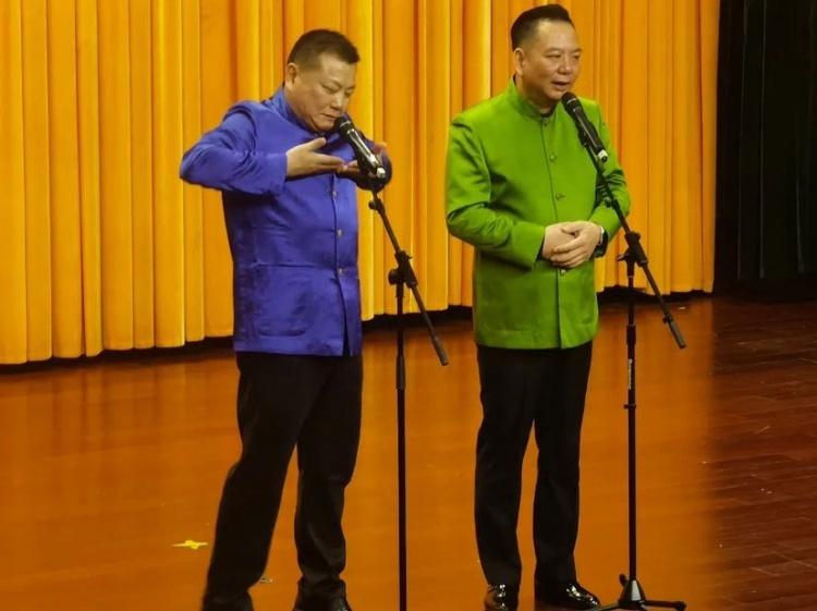 滑稽演員徐磊的老公，舞臺背后的靈魂伴侶