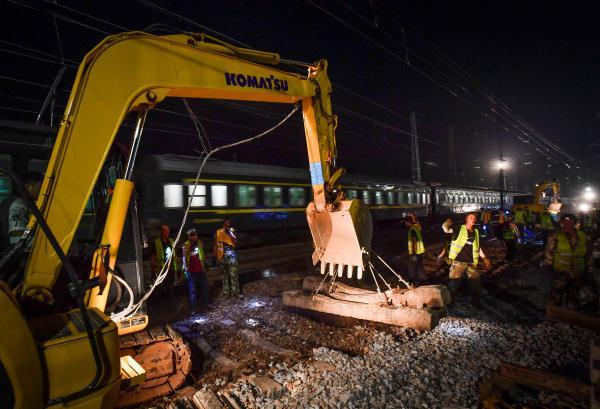 深廣鐵路股票行情，一路前行，開啟夢想之旅
