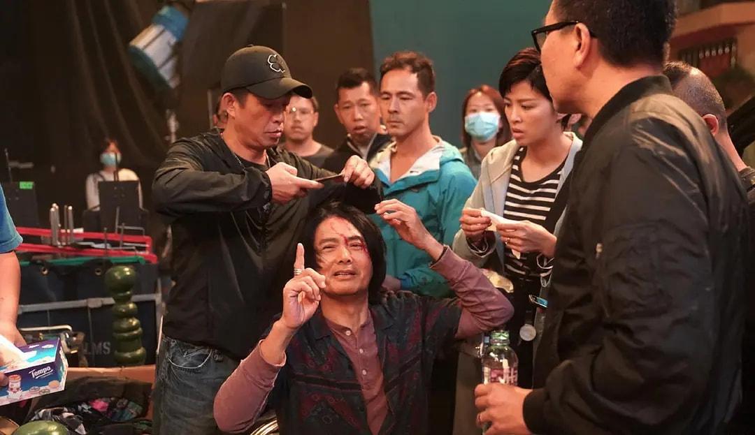 明星公益，星光閃耀，點(diǎn)燃希望之燈??