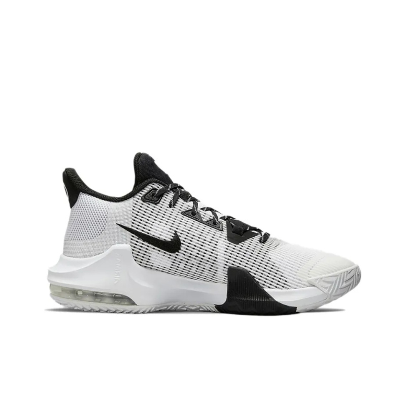 耐克最新籃球鞋，自信步伐，成就賽場榮耀