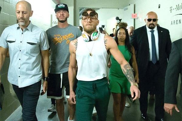 麥格雷戈最新賽事集錦，體育盛宴的激情瞬間！