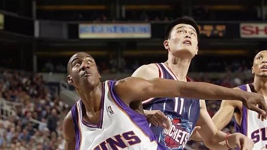 娛樂圈明星的職業(yè)與生存狀態(tài)，明星有飯背后的真實(shí)觀察