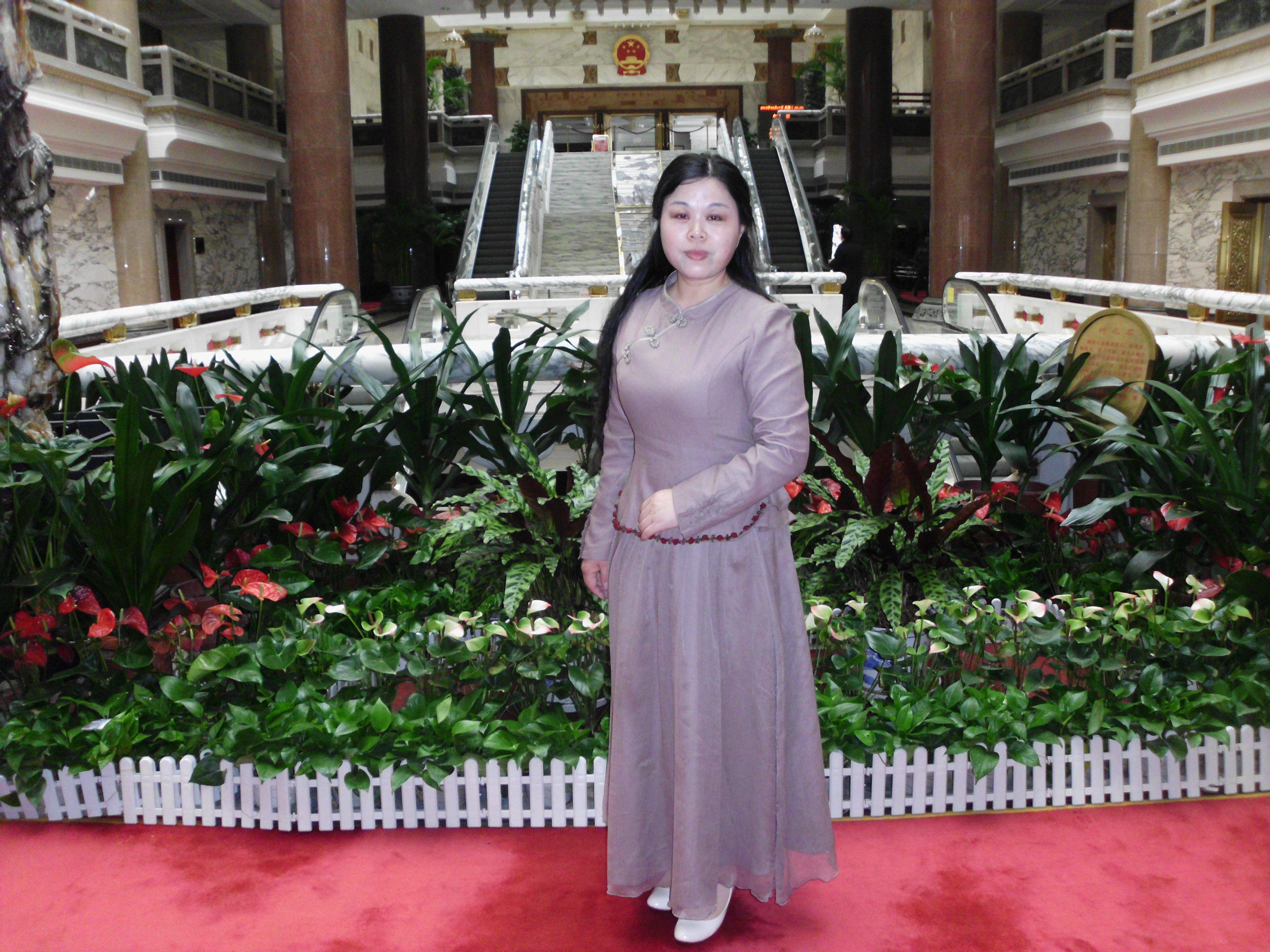 演員沈燕，演藝之路的閃耀與無(wú)限可能