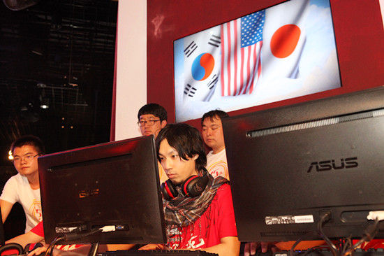 中日搏擊最新動(dòng)態(tài)，如何學(xué)習(xí)與提升搏擊技能的全面解析