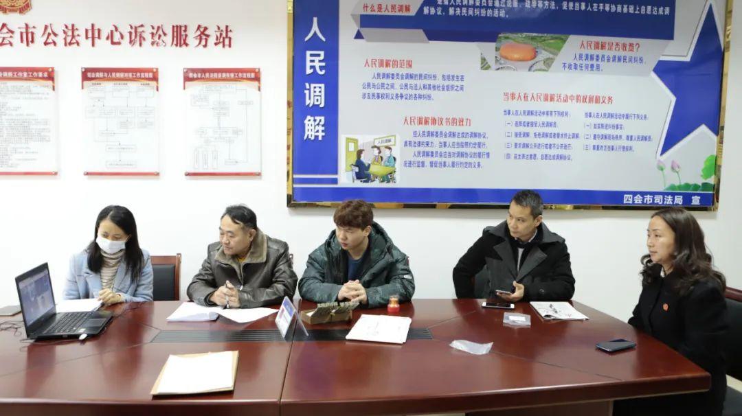 美美金融資訊，深度解析金融資訊的利弊與影響