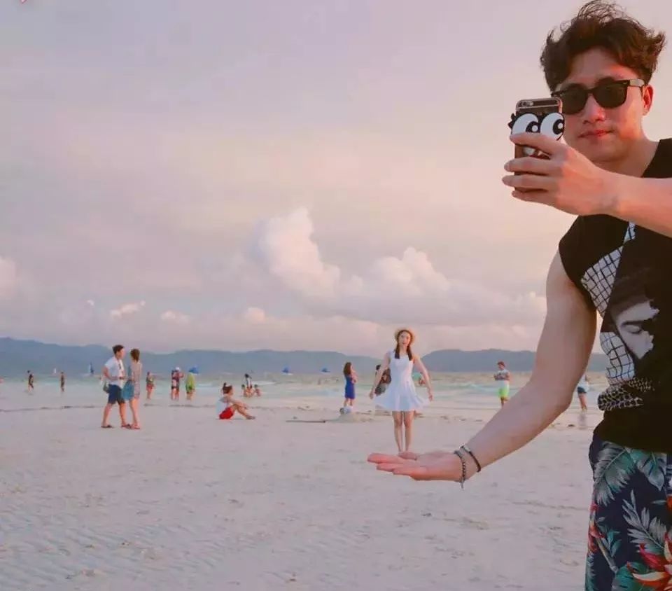 定格甜蜜時光，旅行情侶照記錄時代愛情印記