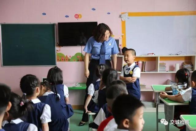 最新東方時事解讀，自然美景背后的探索之旅