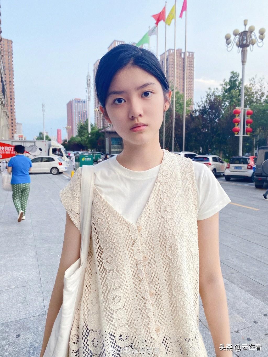 趙蘊(yùn)卓近照，日常小確幸與友情的溫馨時光