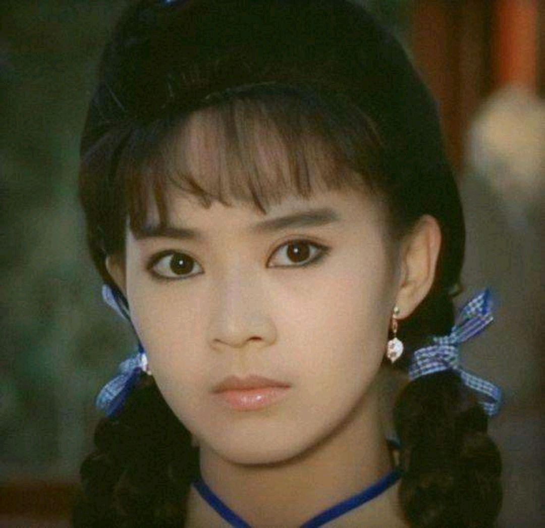 電視劇昨夜星辰，引領(lǐng)科技新紀(jì)元，感受未來生活的魅力