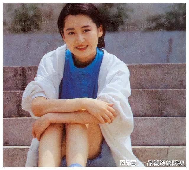 重磅推出，演員楊青科技新品，引領(lǐng)未來生活新潮流！