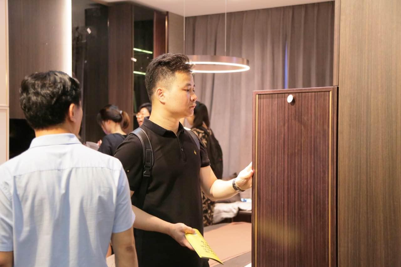 探尋小巷中的獨(dú)特家居秘境，解析我樂(lè)家居為何暫不上市的原因