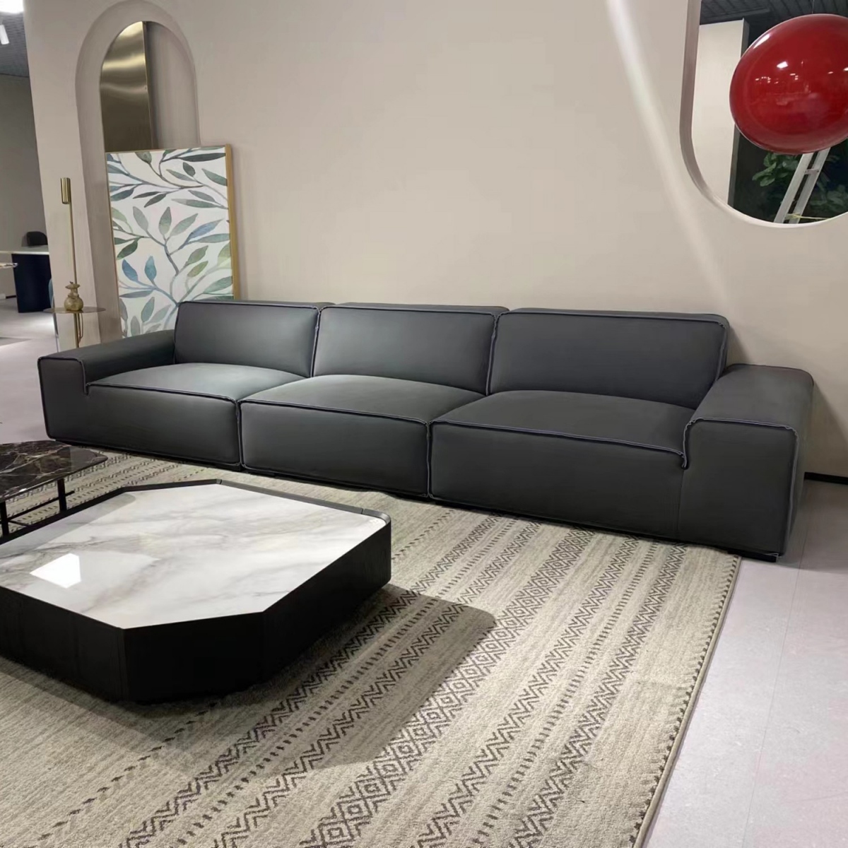 最新款沙發(fā)圖片，展現(xiàn)變化中的學(xué)習(xí)，自信與成就感的源泉