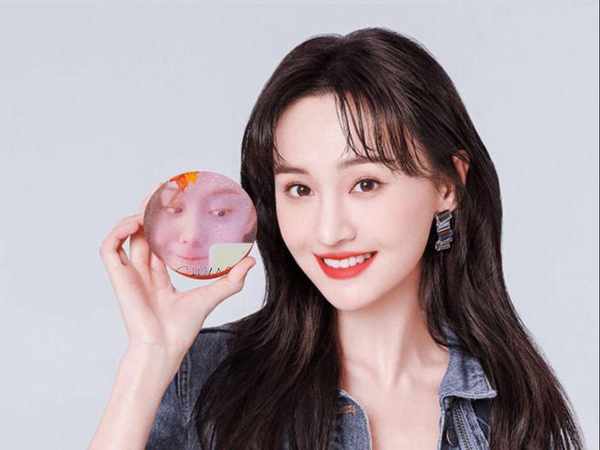 鄭爽2025最新動態(tài)，蛻變之路，自信照亮未來成就展望