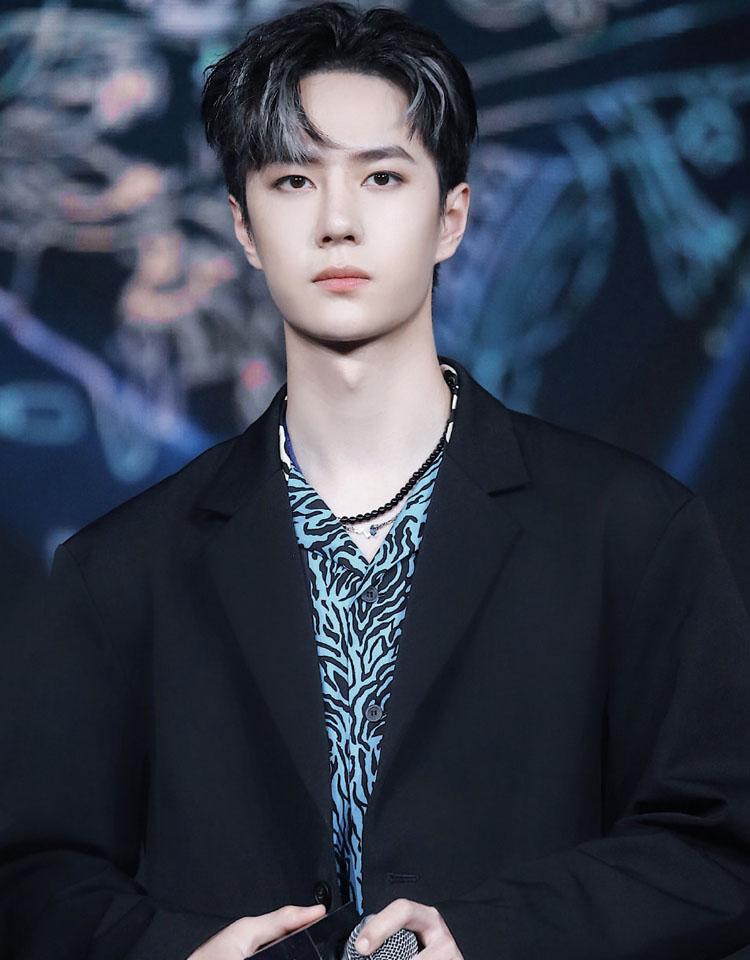 最新挑染發(fā)色觀點(diǎn)論述，時尚潮流的發(fā)色新選擇