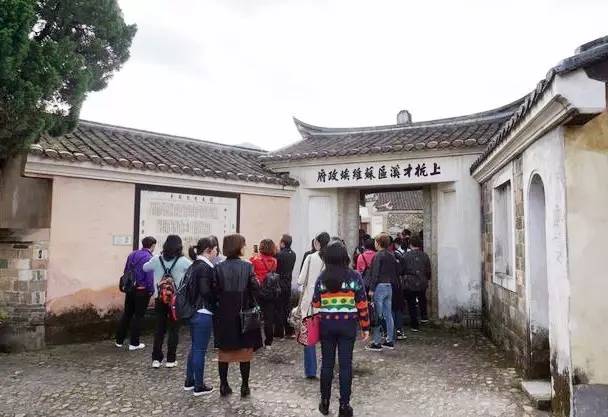 湖南南縣道場，科技革新之旅，體驗高科技魅力