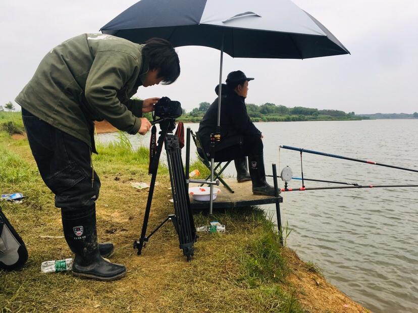 大毛最新釣魚(yú)視頻，釣魚(yú)技能進(jìn)階指南全解析