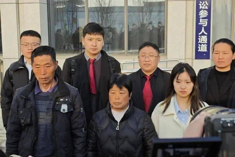 揭秘科技與法律的交融前沿，最新畫(huà)面曝光