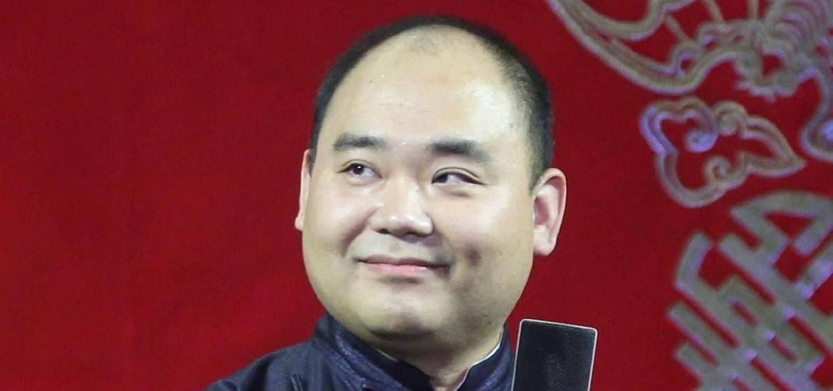 侯震最新，自然美景之旅，探尋內(nèi)心平和之地