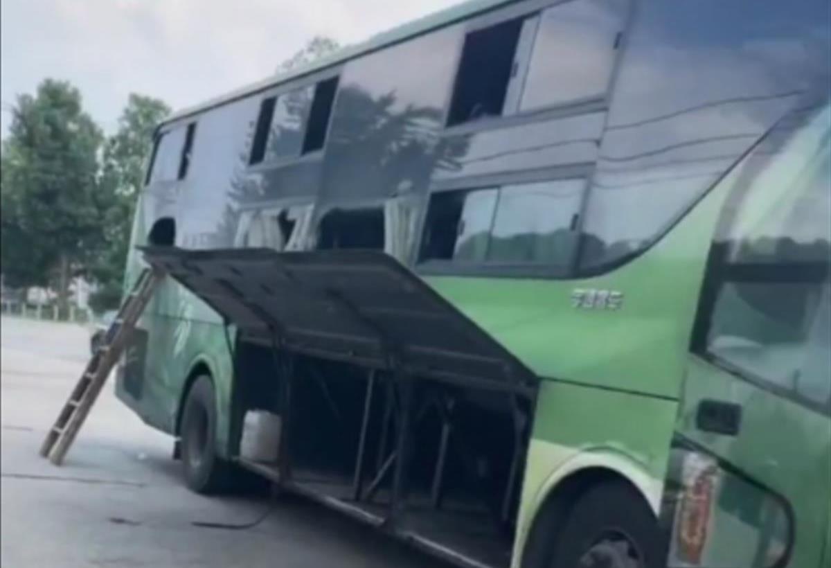 大巴車最新視頻，自然之旅的心靈探索，重拾寧?kù)o的旅程